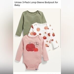 Old Navy NWT adorable baby onesie 3 pack size 3-6 months
